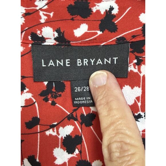 Lane Bryant Women’s Tunic Top Button Front Sz 26/28 Red W/ Black White Print - Picture 10 of 16